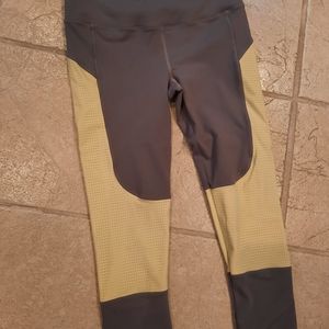 VS cropped yoga pants S grey & yellow Victorias Secret